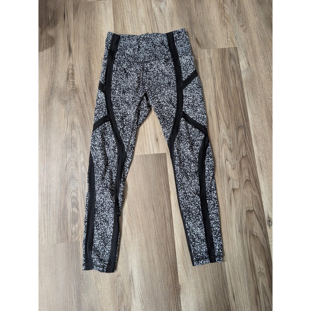 Lululemon Sleek and Strong Tight, Diffuse Starlight Black, B & W Leggings Size 4
